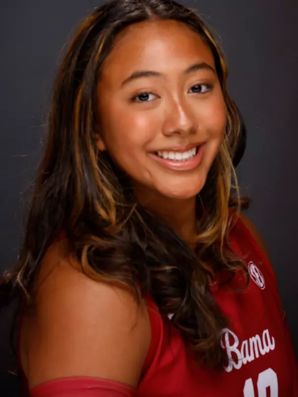 2024 Leilia Toailoa (18) Volleyball Headshot