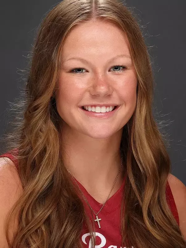 2025 Lindsey Brown Headshot