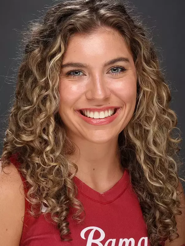 2025 Lily Hopkins Headshot