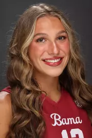2025 Maggie Kyriakides Headshot