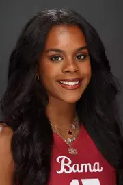 2025 Ryelle Rondo Headshot