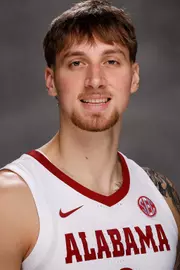 Drew Fielder Headshot