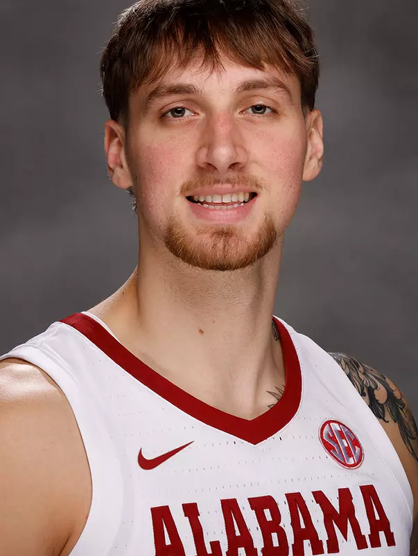 Drew Fielder Headshot