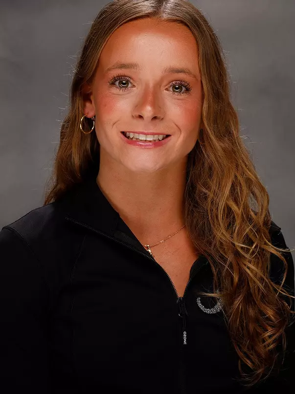 Kate LaCoursiere Headshot