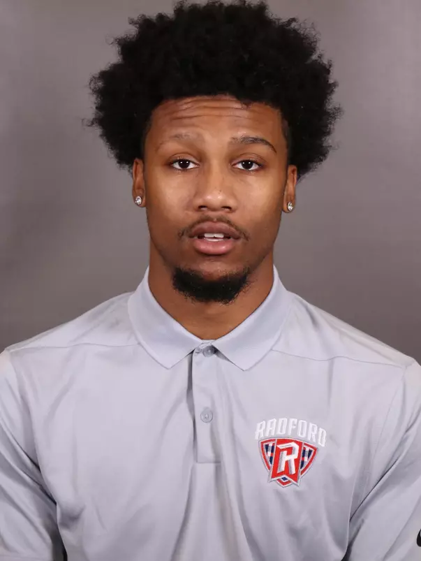 Travis Fields Jr.