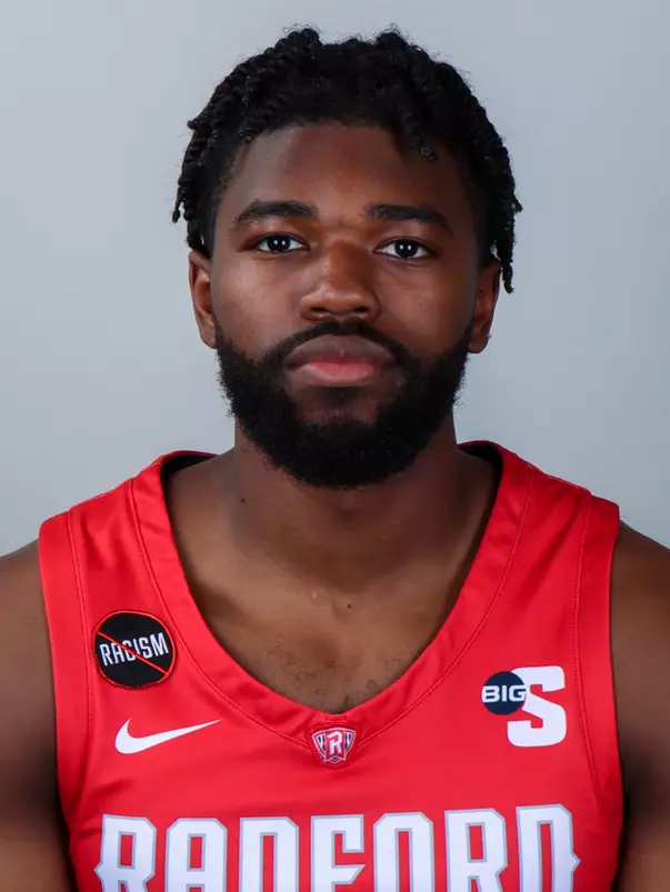 Onye Ezeakudo Headshot