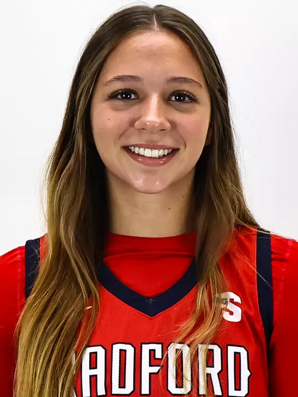 Georgia Simonsen 2627 Headshot