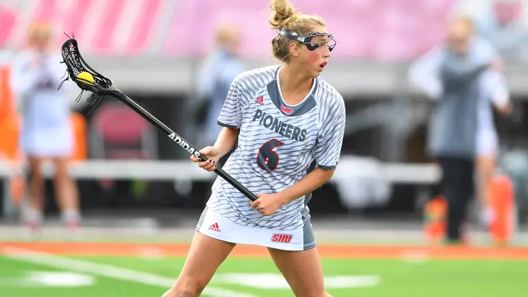 Women's Lacrosse Drops 11-5 Decision at Monmouth