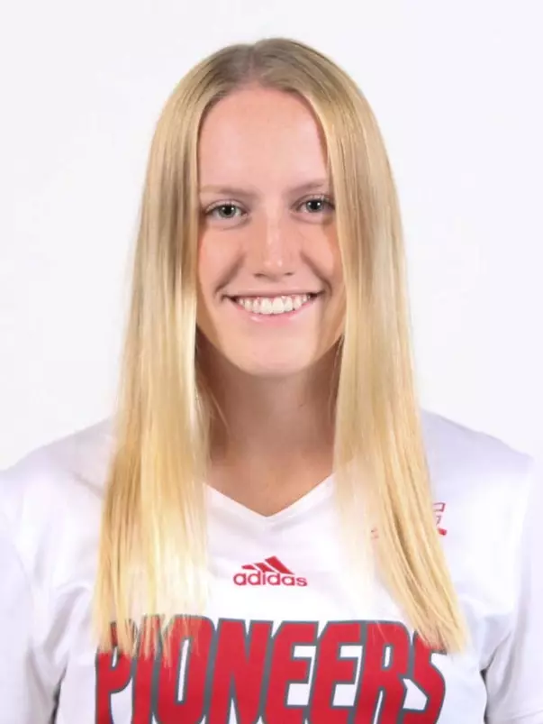 Maeve Connolly headshot 2021