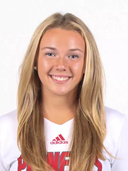 Maggie Bruer headshot 2021