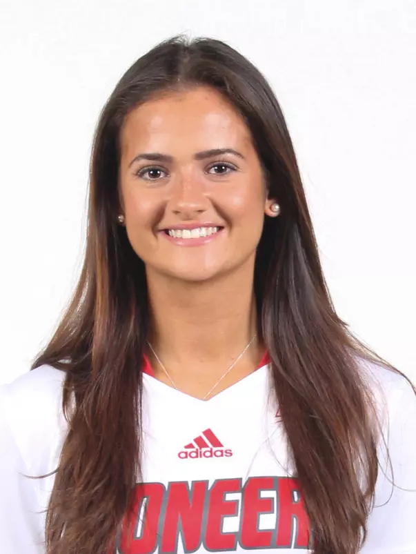 Molly Mineo headshot 2021