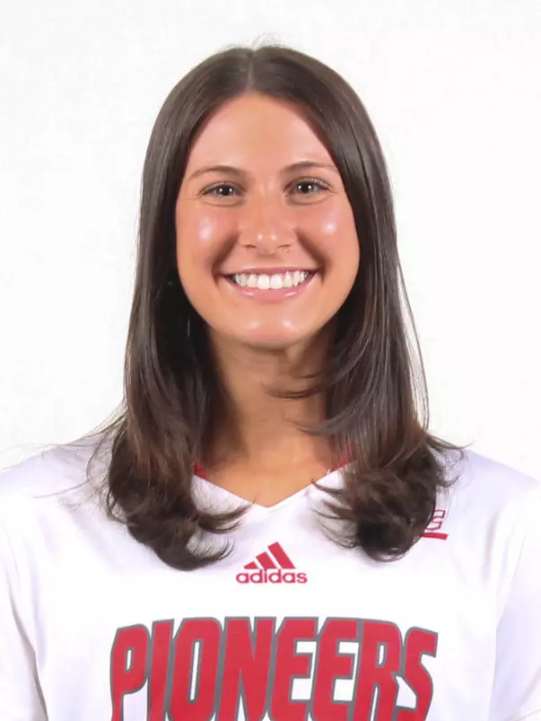 Mae Morelli headshot 2021