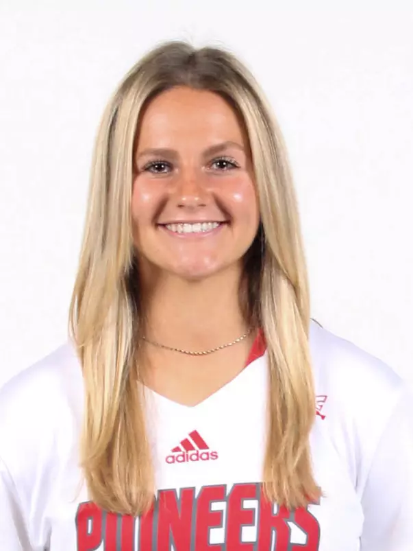 Kelly Nolan headshot 2021