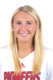 Caroline Wax headshot 2021