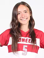 Olivia Kells Headshot