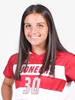 Kelly Medeiros Headshot