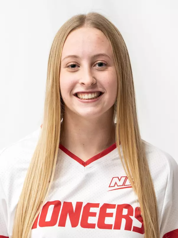 This is a headshot of Emily Heath