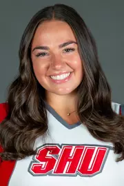 Sacred Heart University cheerleading photo by Tracy Deer-Mirek 8/21/23