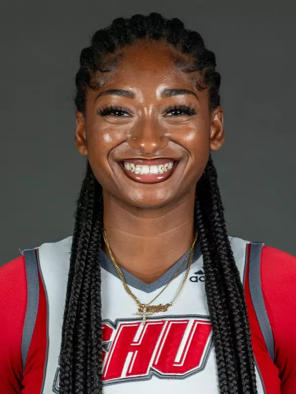 Sacred Heart University cheerleading photo by Tracy Deer-Mirek 8/21/23