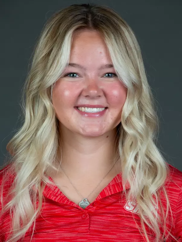 Sacred Heart University women's golf photo by Tracy Deer-Mirek 8/22/23