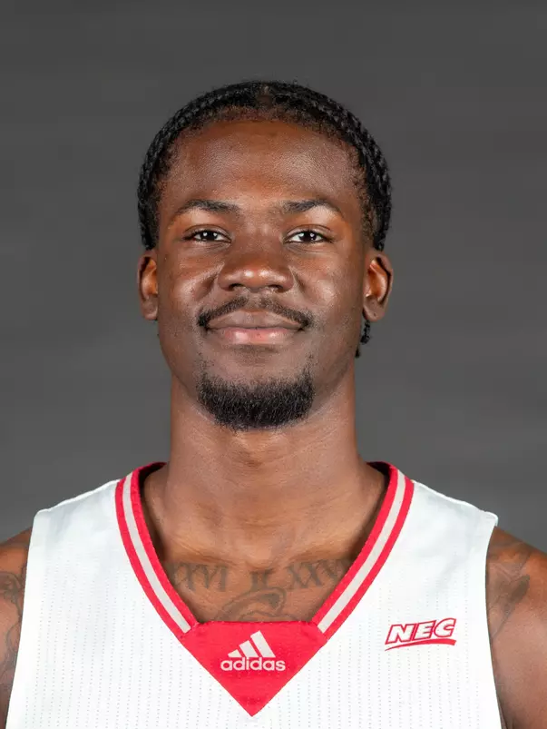 Sacred Heart University men's basketball photo by Tracy Deer-Mirek 8/30/23