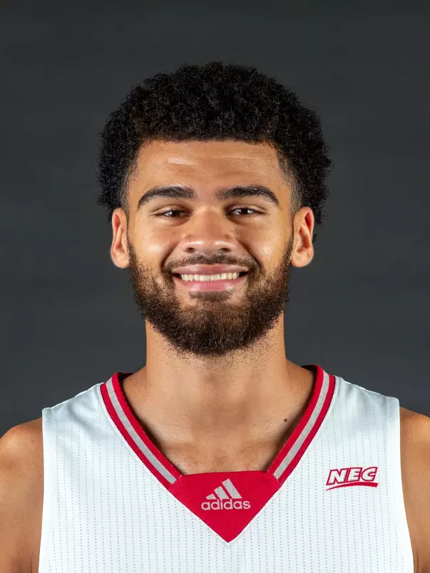 Sacred Heart University men's basketball photo by Tracy Deer-Mirek 8/30/23