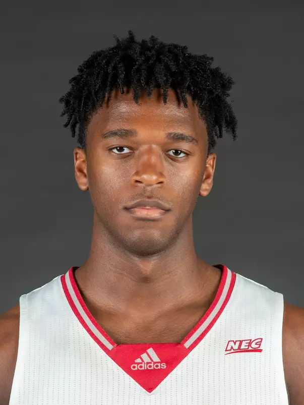 Sacred Heart University men's basketball photo by Tracy Deer-Mirek 8/30/23