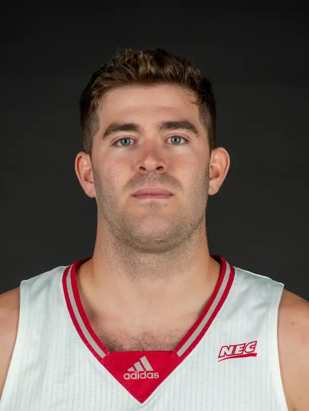 Sacred Heart University men's basketball photo by Tracy Deer-Mirek 8/30/23