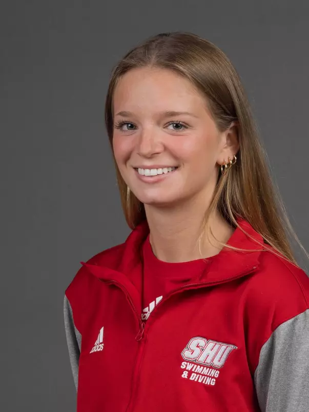 Emma Davis. The SHU Women's Swimming & Diving team photos taken at the Bobby Valentine Health & Recreation Center, Sacred Heart University, Fairfield, CT. Wednesday, August 30, 2023. Photo by: Mark F. Conrad