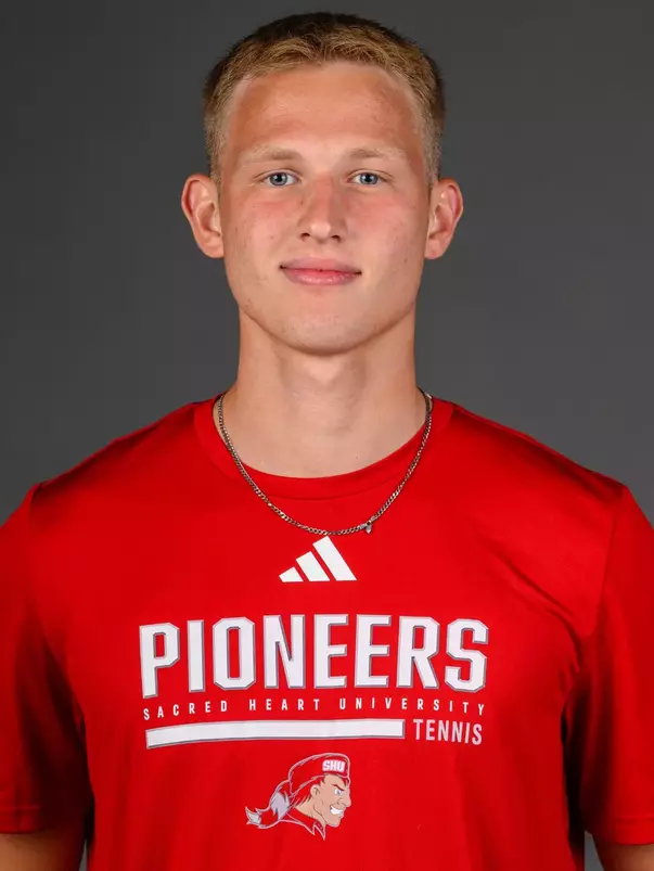 Tomasz Garacz. SHU's Women's and Men's Tennis, Women's Rugby, Cross Country, and Women's Golf teams held their Media Day today at the William Pitt Center, Sacred Heart University, Fairfield, CT. Sunday, August 31, 2025. Photo by: Mark F. Conrad