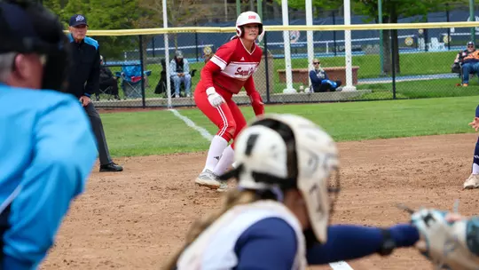 Henke Running from third