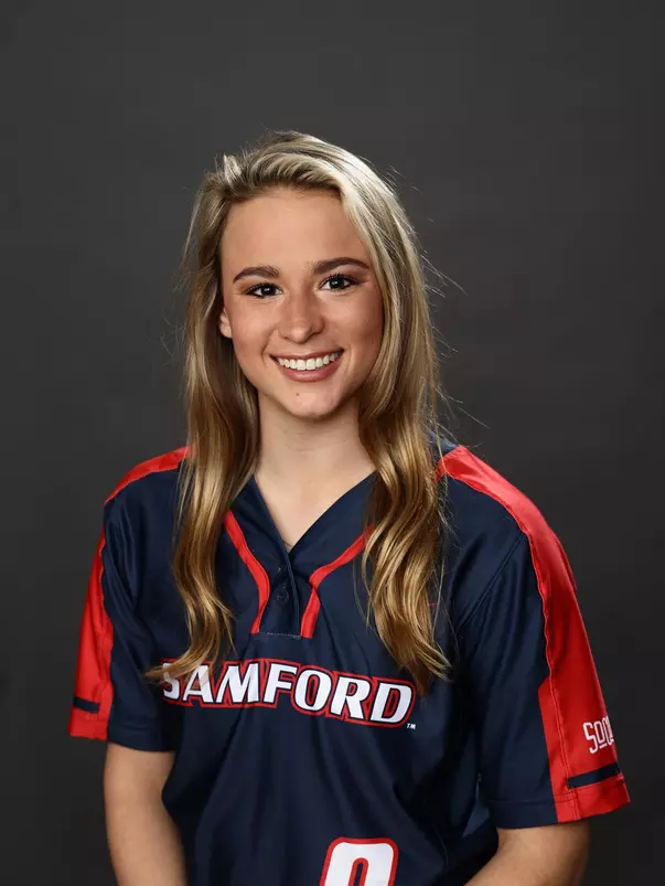 Taylor DeCelles head shot2019