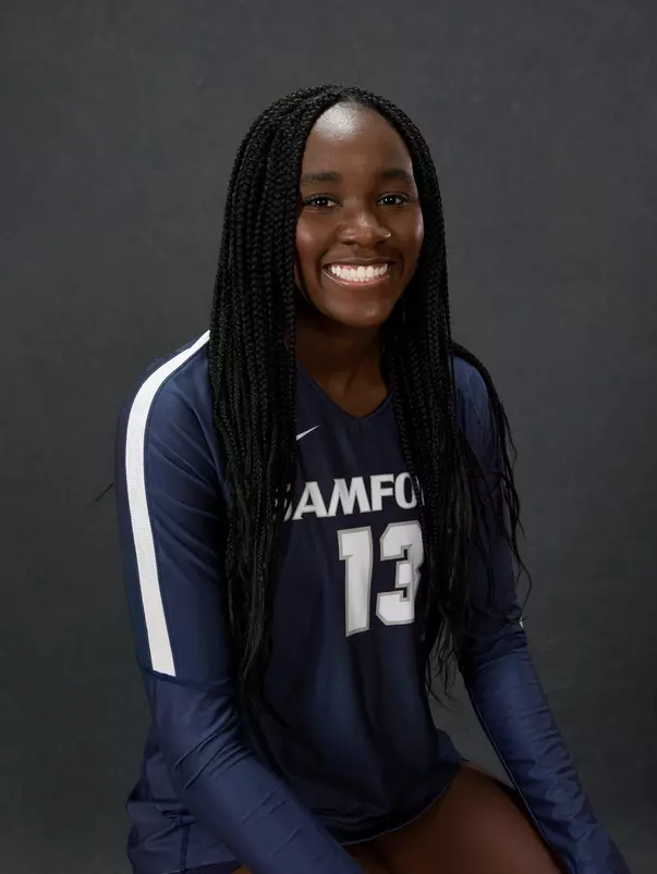 Bianna Holmes head shot 2020