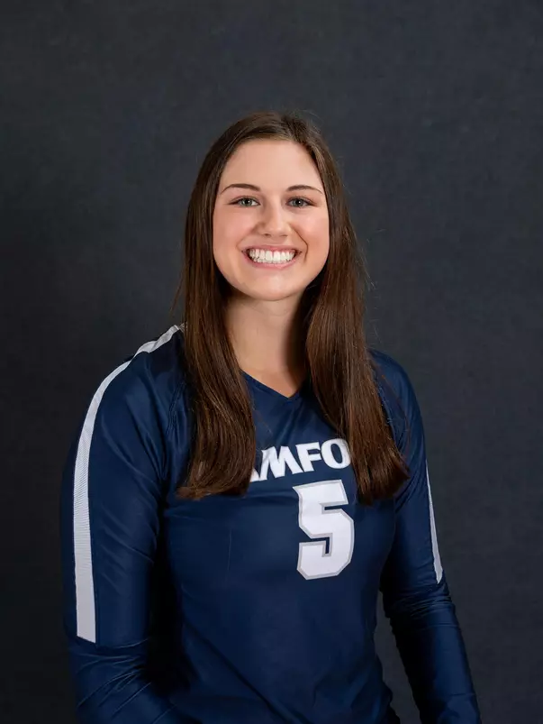 Lauren Deaton head shot 2020