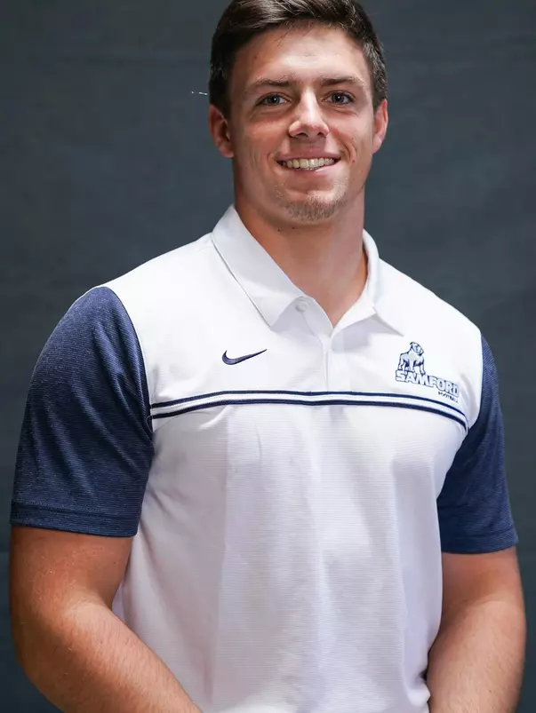 Carson Massey head shot 2021 spring