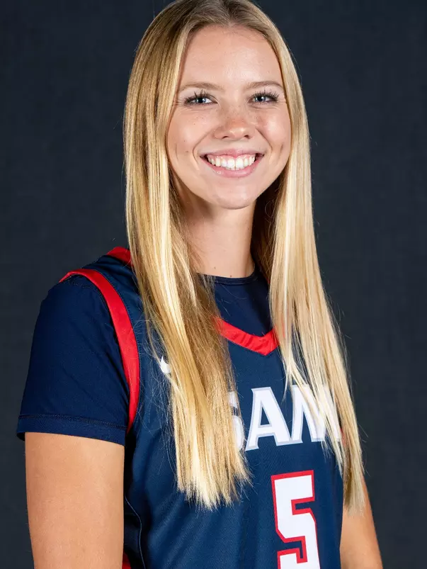 Carly Heidger head shot2023-24