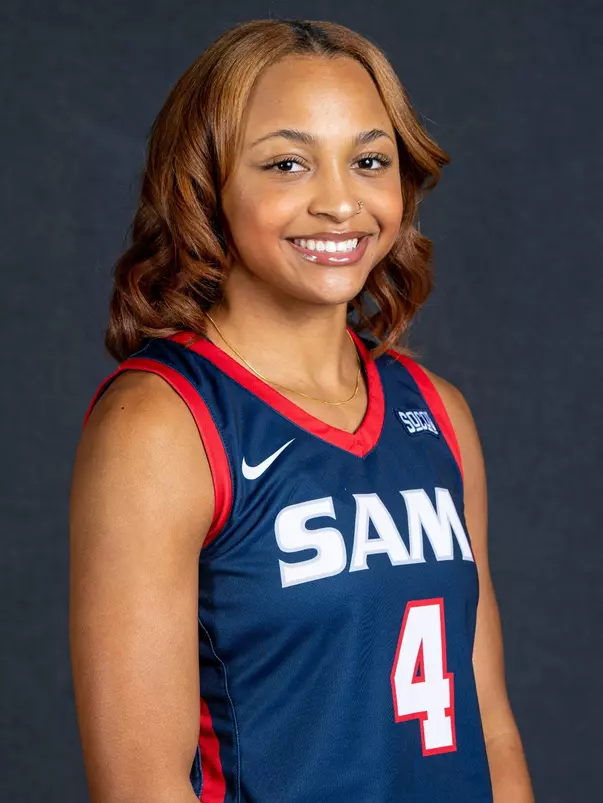 Kennedy Langham head shot2023-24