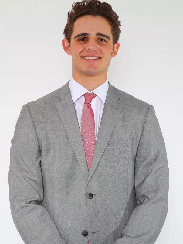 Peterson Heashot 2019