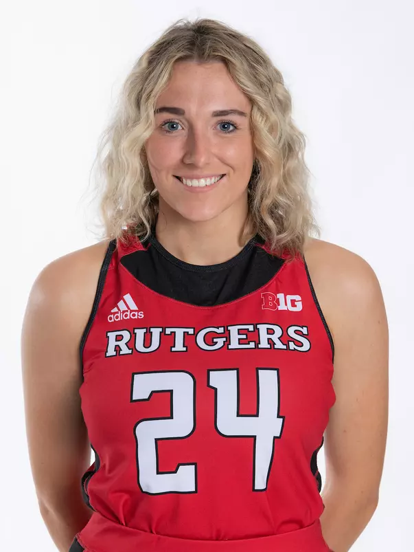 Katie Larmour Headshot - Field Hockey Fall '21