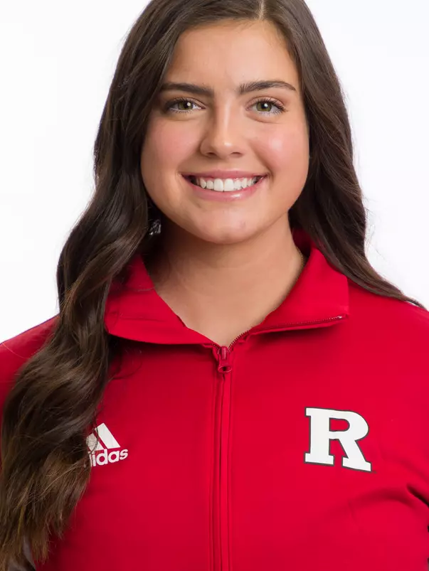 Maddie Lawson headshot