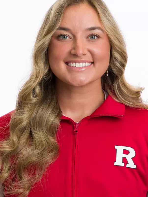 Lauren Punk headshot