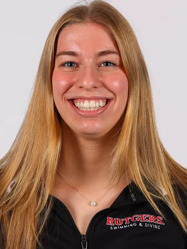 Hale Oal - women's swimming & diving - 2023 headshot