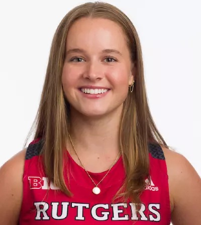 Olivia Weir Headshot