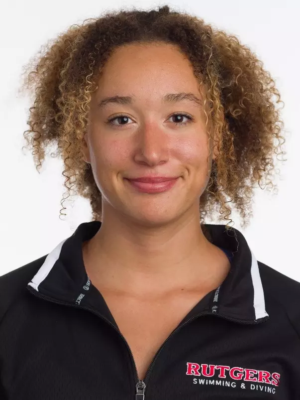 Makayla Ludwick - 2023-24 Rutgers swimming & diving headshot