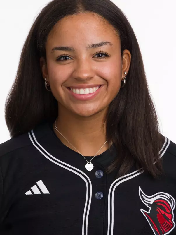 #13 Ella Harrison - 2025 headshot