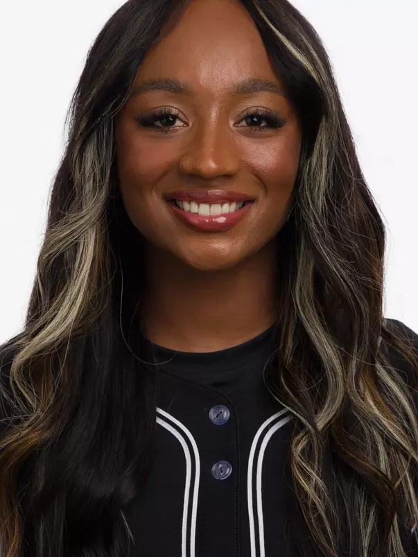 #24 LA Matthews - 2025 headshot