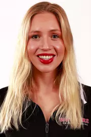 Jade Smits - 2024-25 Rutgers women's swimming & diving headshot