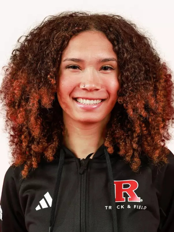 Anabella Chin headshot