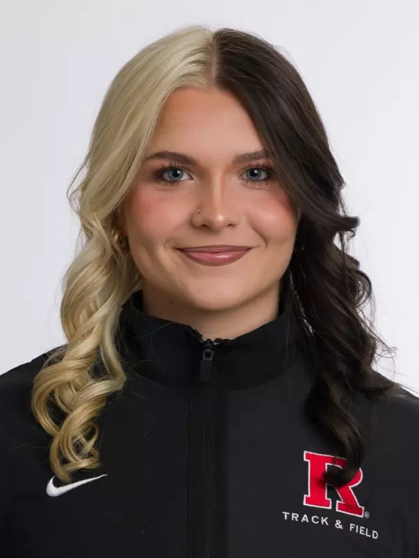 Riley Brazier headshot