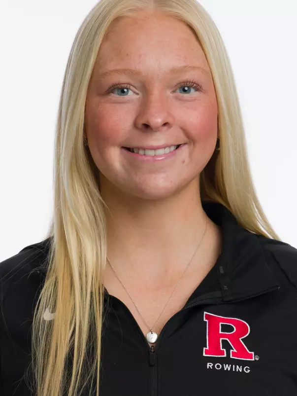 Charlotte Thomas rowing headshot 2026